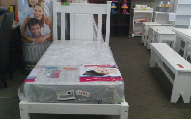 Big Valentine Sale on Single PJ Bedsets at House of Carpets, Furniture and Appliances in Bredasdorp/Agulhas Big Valentine Sale on Single PJ Bedsets at House of Carpets, Furniture and Appliances in Bredasdorp/Agulhas